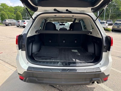 2023 Subaru Forester Premium Premium