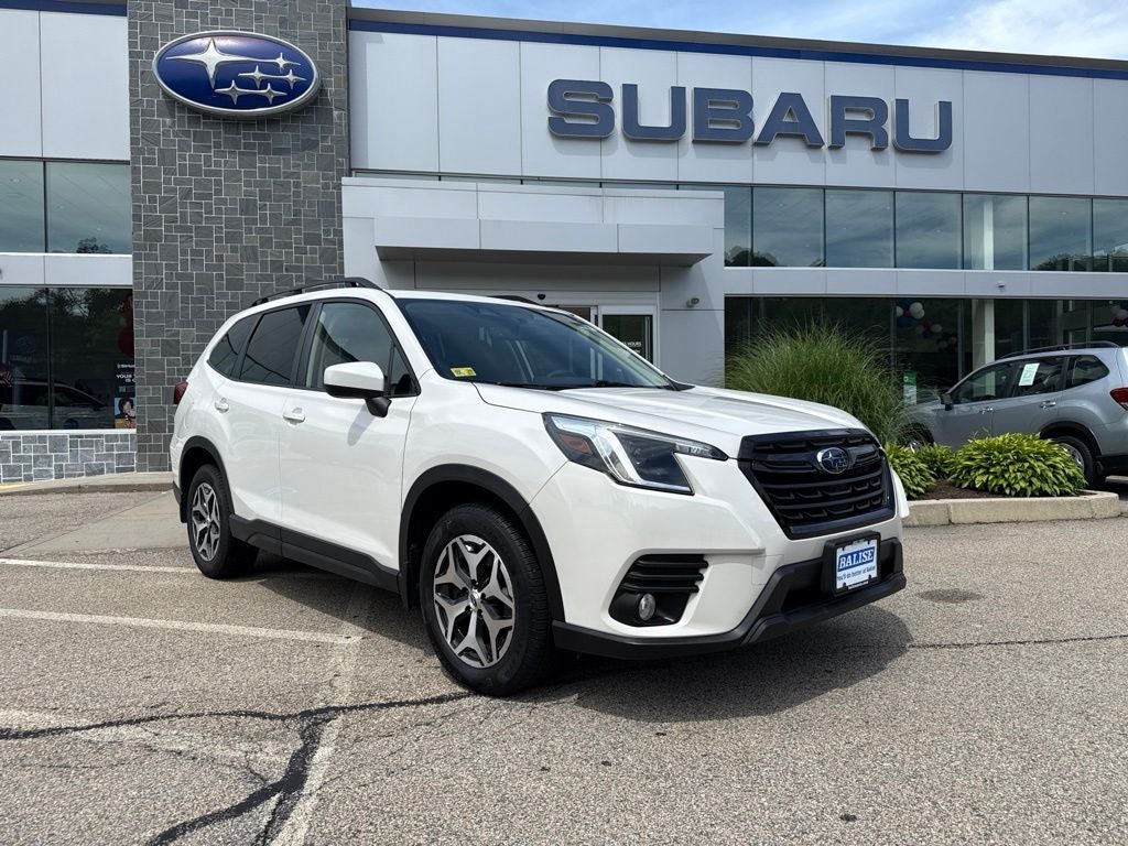 2023 Subaru Forester Premium Premium