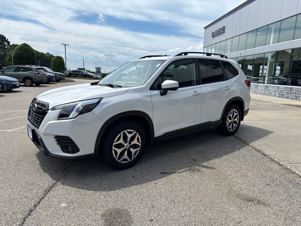 2023 Subaru Forester Premium Premium