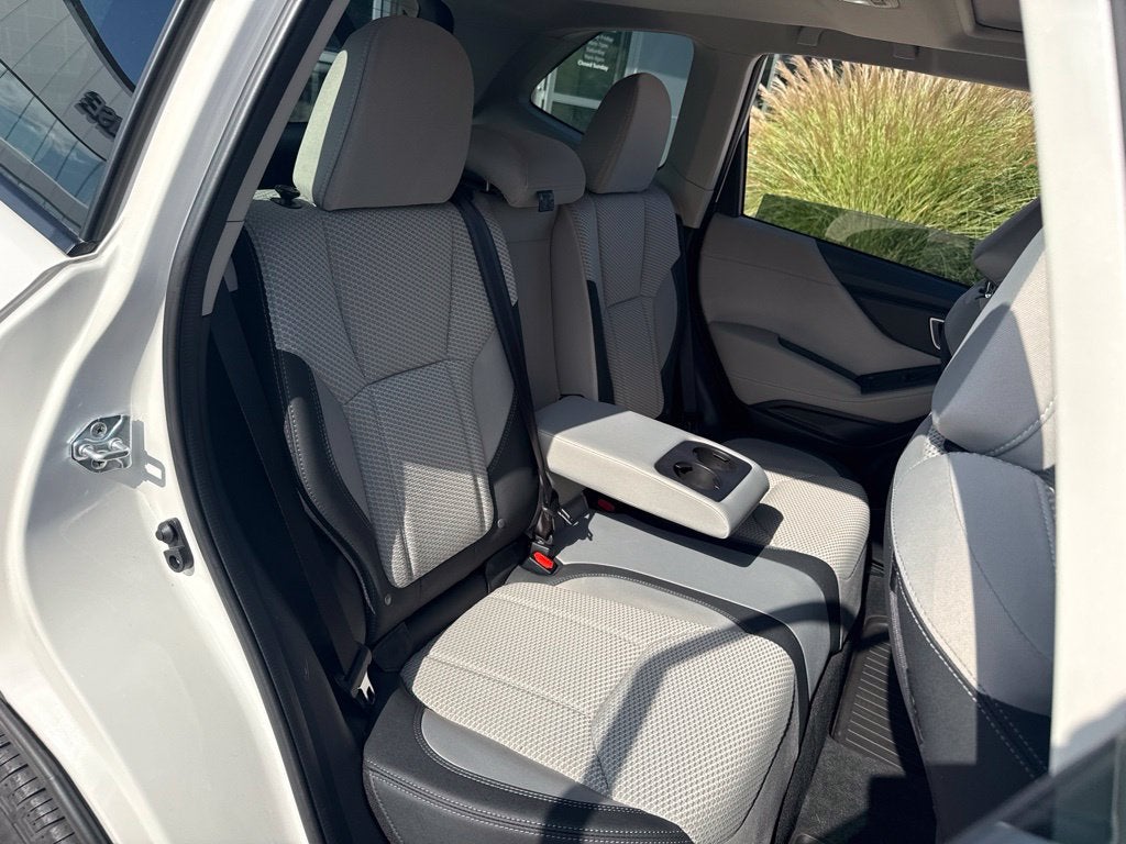 2023 Subaru Forester Premium Premium