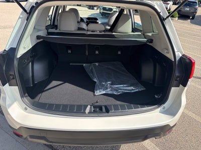 2023 Subaru Forester Premium Premium