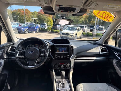 2023 Subaru Forester Premium Premium