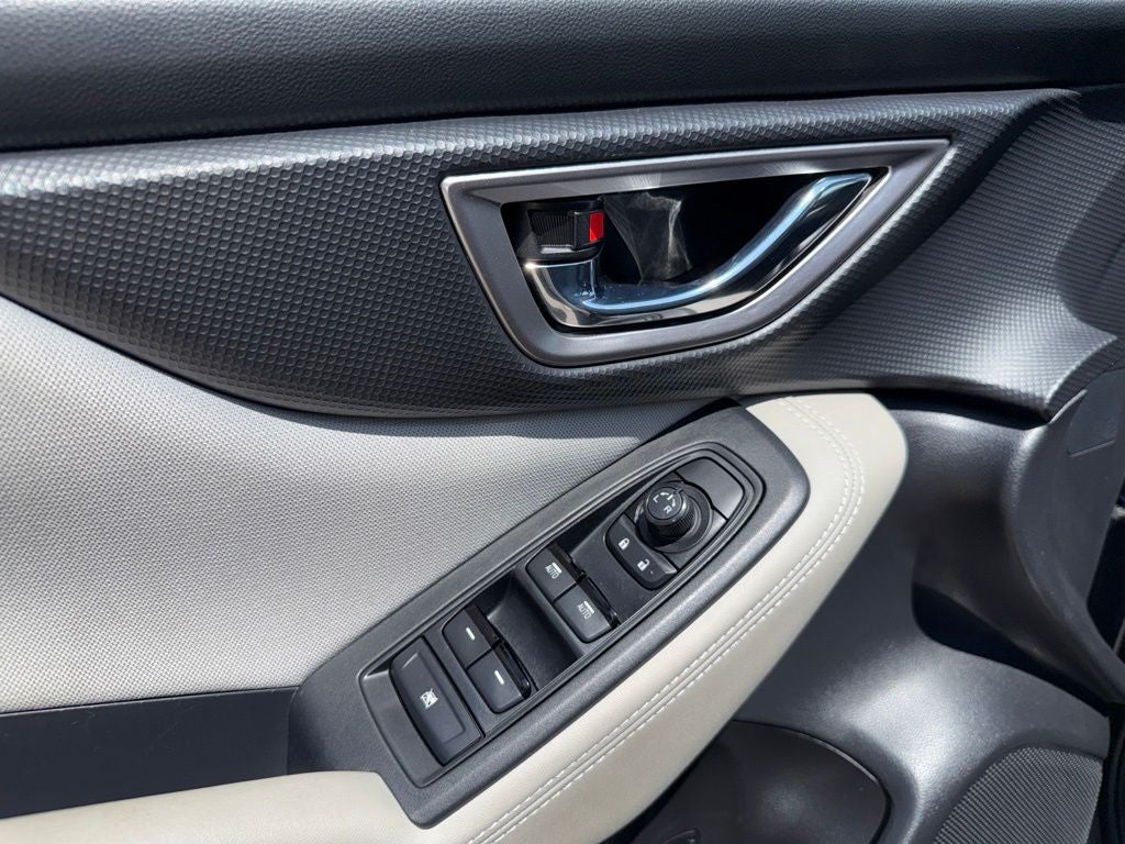 2023 Subaru Forester Premium Premium