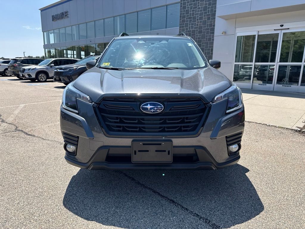 2023 Subaru Forester Premium Premium