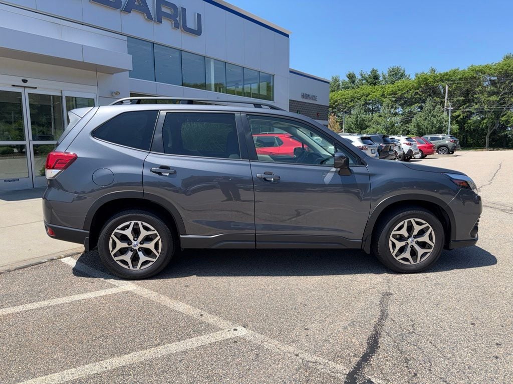 2023 Subaru Forester Premium Premium