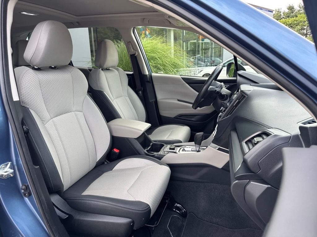 2024 Subaru Forester Premium Premium