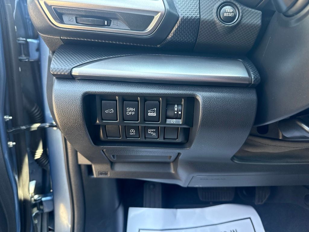 2023 Subaru Forester Premium Premium