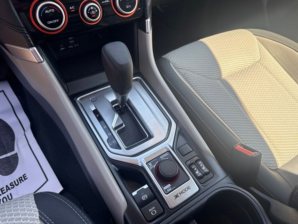 2023 Subaru Forester Premium Premium