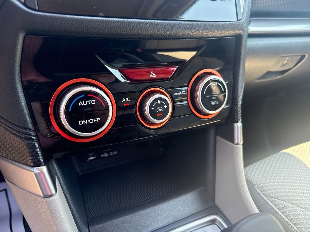 2023 Subaru Forester Premium Premium