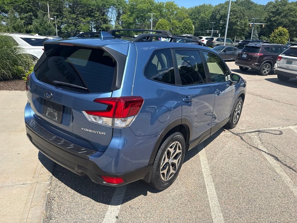 2023 Subaru Forester Premium Premium