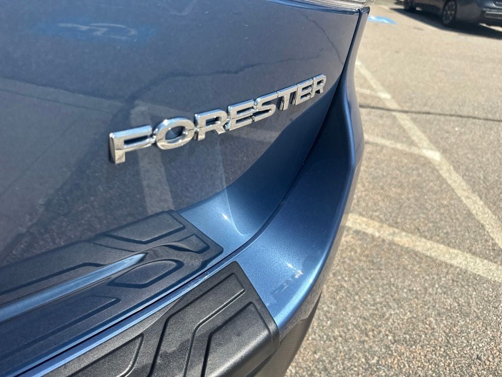 2023 Subaru Forester Premium Premium