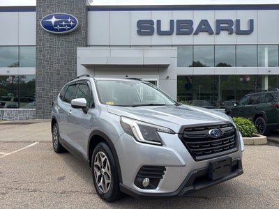 2023 Subaru Forester Premium Premium