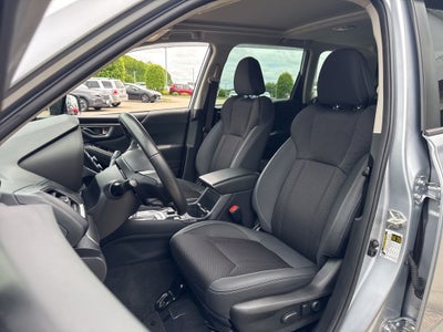 2023 Subaru Forester Premium Premium