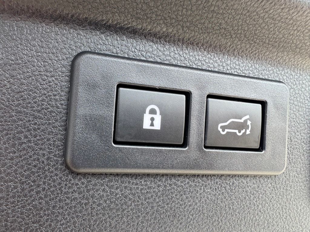 2023 Subaru Forester Premium Premium