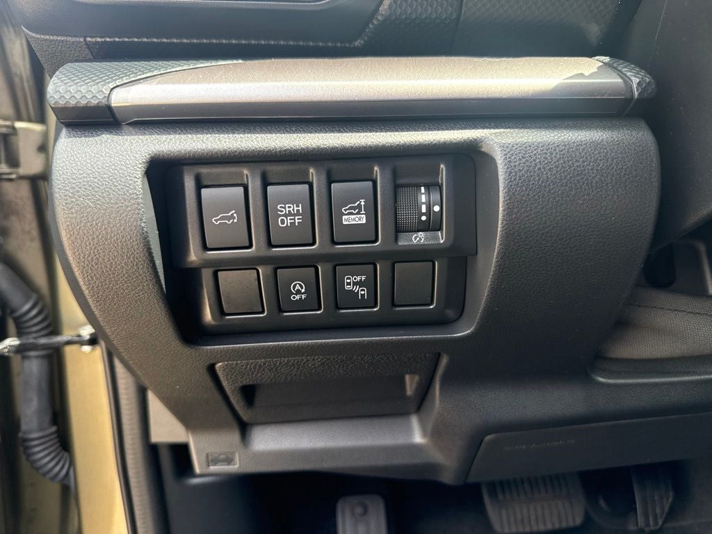 2023 Subaru Forester Premium Premium