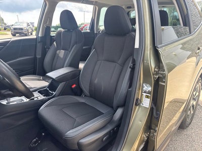 2023 Subaru Forester Premium Premium