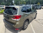 2023 Subaru Forester Premium Premium