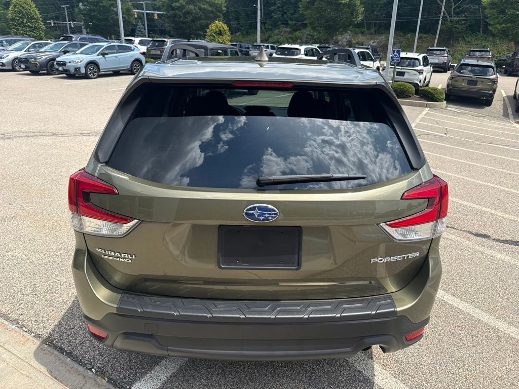 2023 Subaru Forester Premium Premium