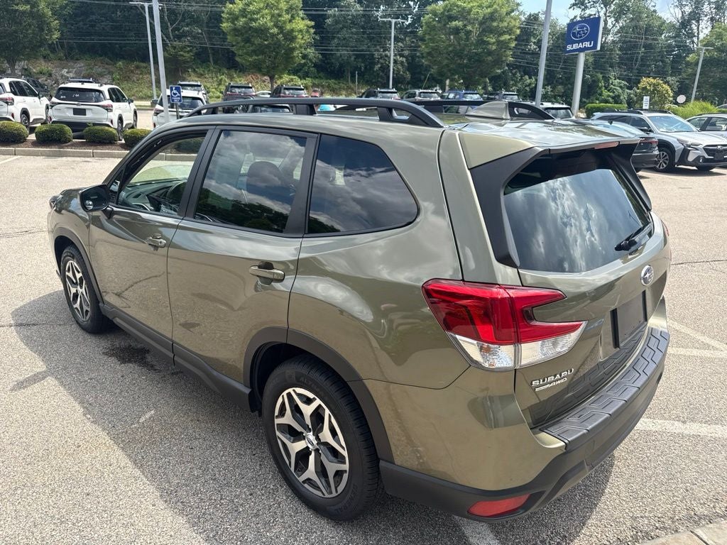 2023 Subaru Forester Premium Premium