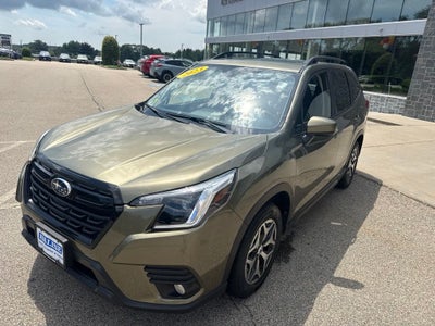 2023 Subaru Forester Premium Premium