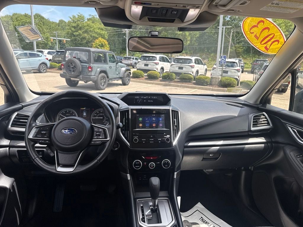 2023 Subaru Forester Premium Premium