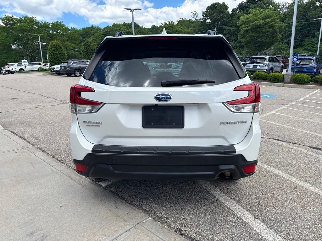 2023 Subaru Forester Premium Premium