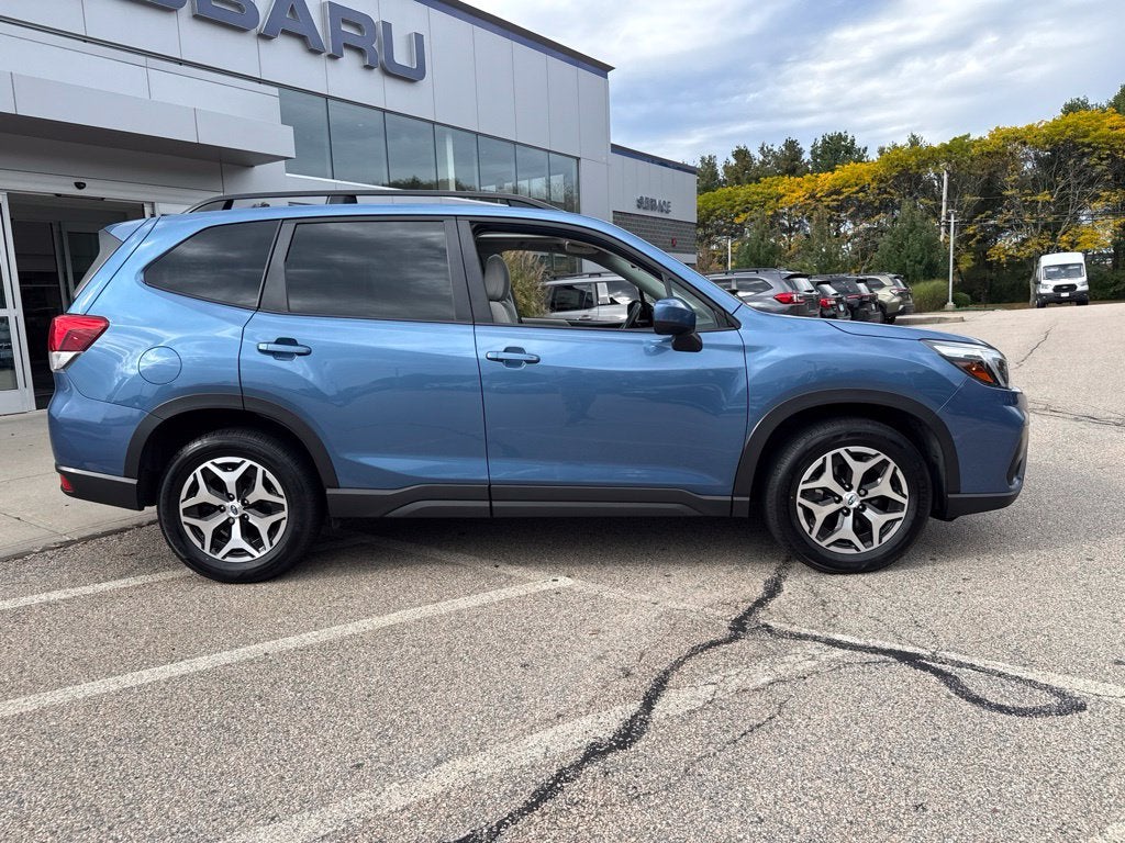2021 Subaru Forester Premium Premium