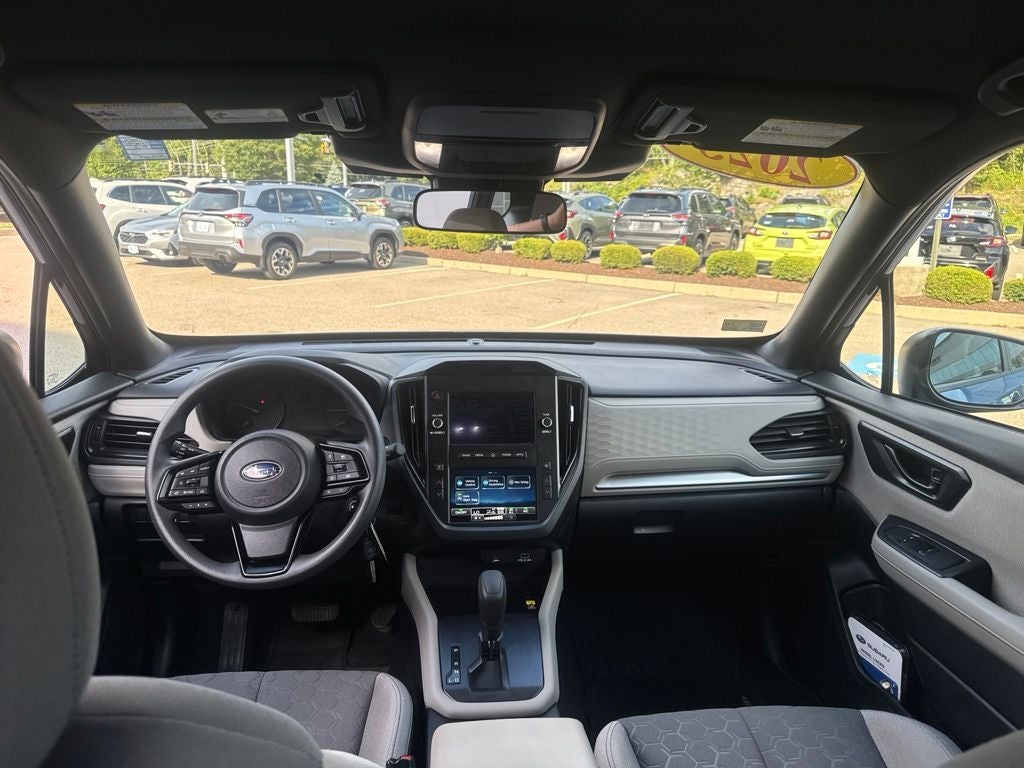 2025 Subaru Forester Base