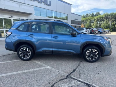2025 Subaru Forester Base