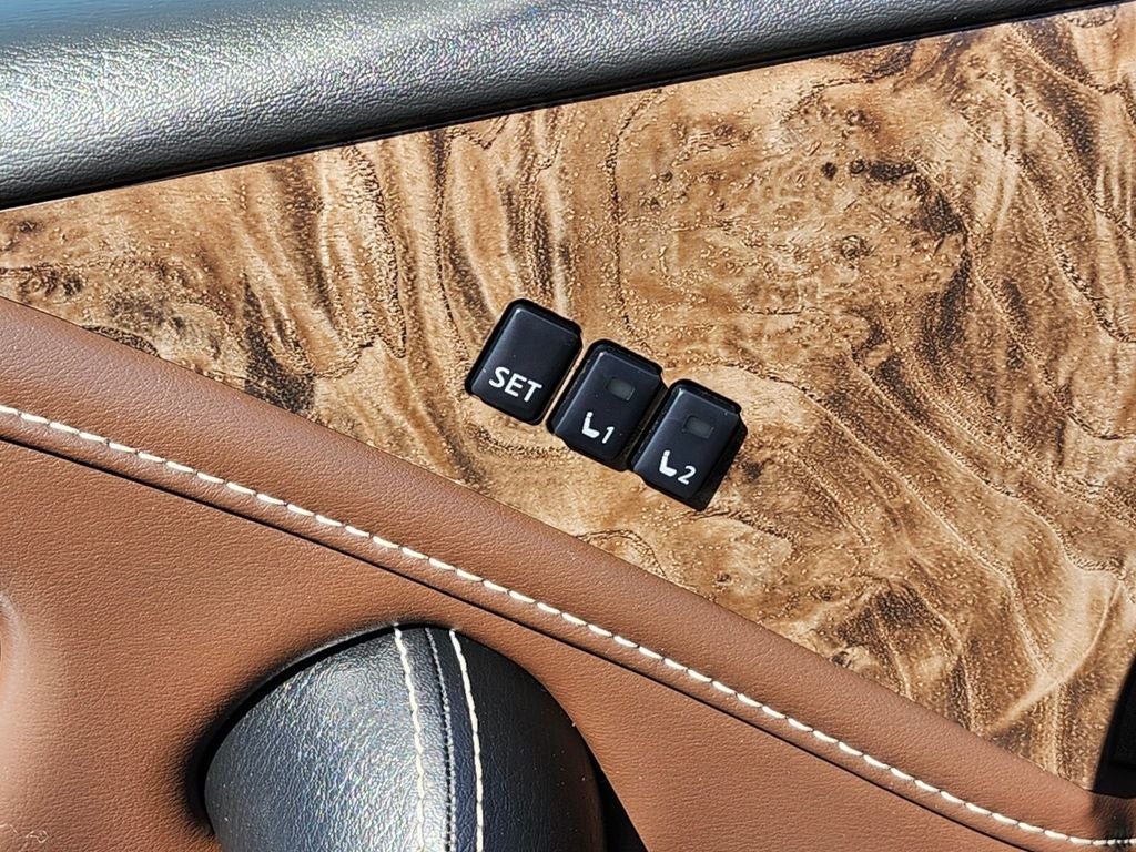 2023 INFINITI QX80 Premium Select