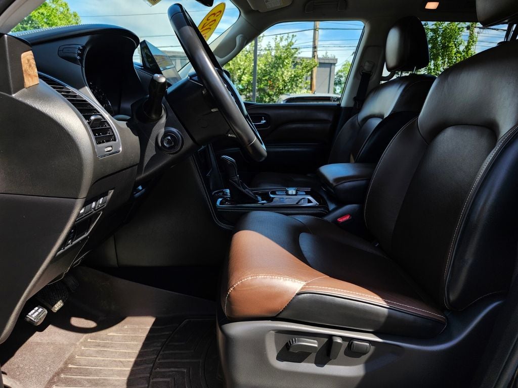 2023 INFINITI QX80 Premium Select