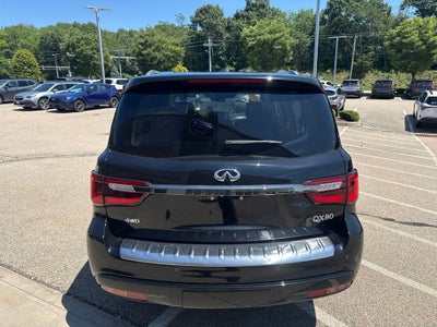 2023 INFINITI QX80 Premium Select
