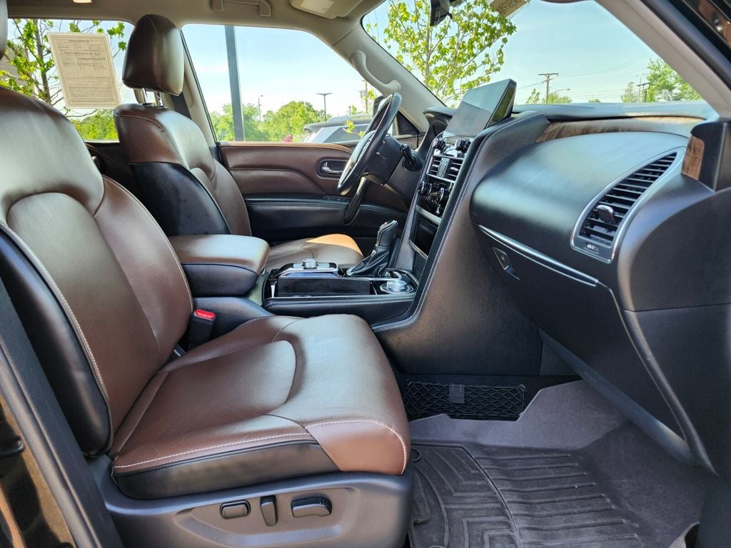 2023 INFINITI QX80 Premium Select