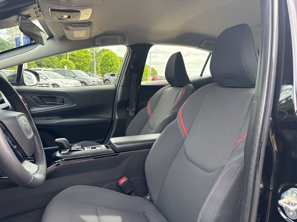2024 Toyota Prius Prime SE