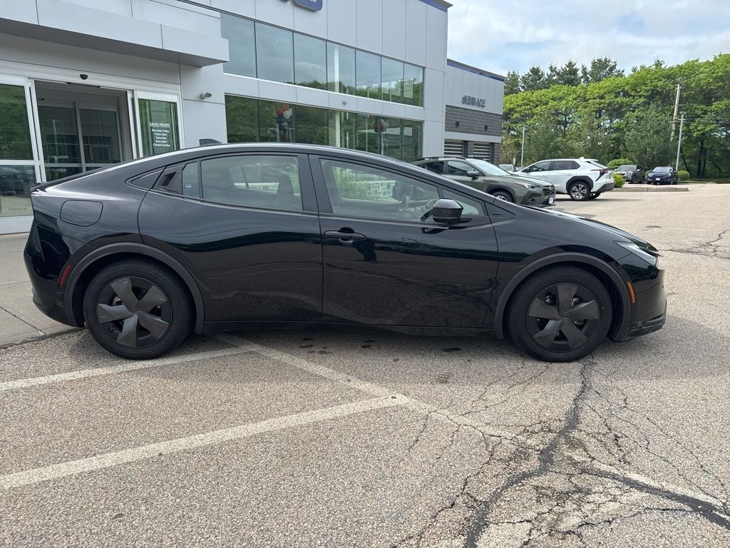 2024 Toyota Prius Prime SE