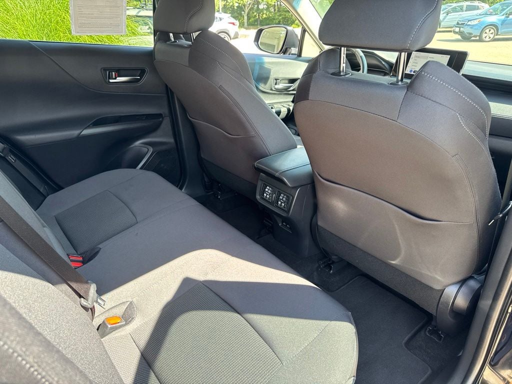 2023 Toyota Venza LE