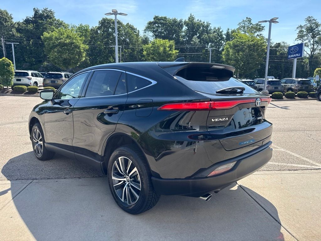 2023 Toyota Venza LE