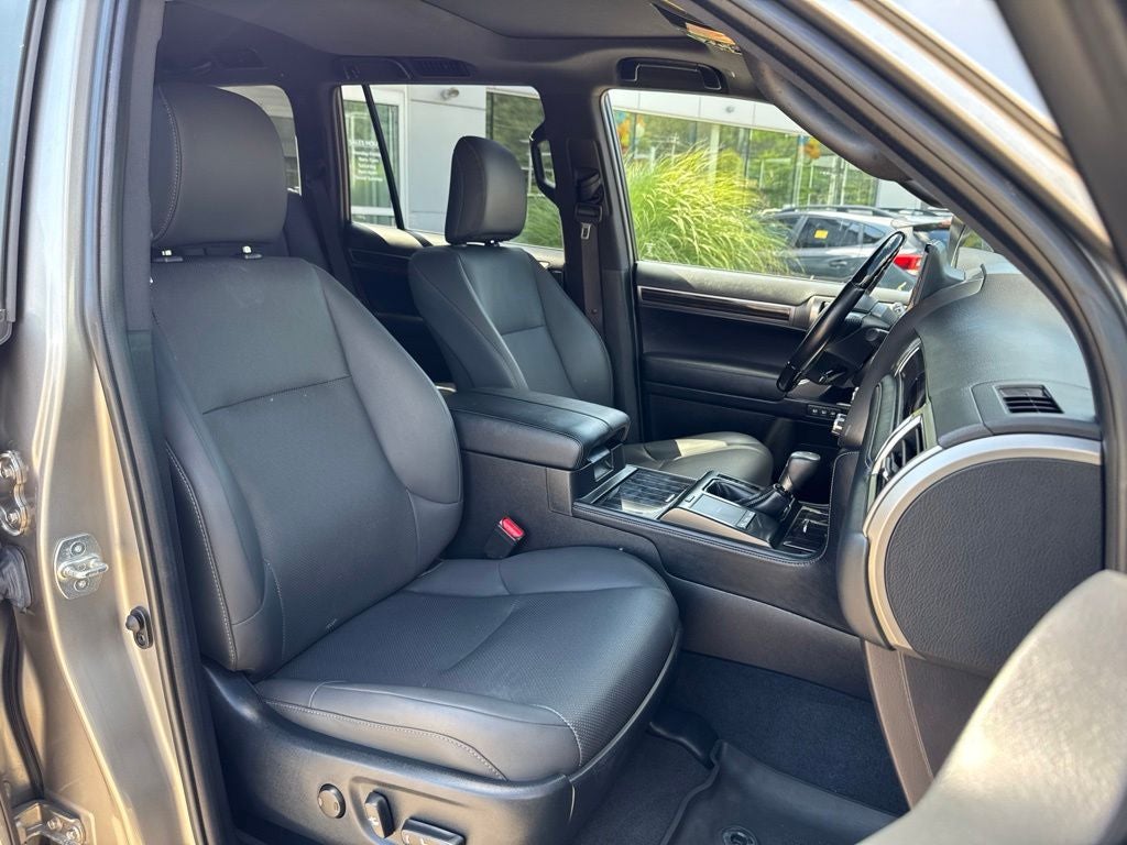 2023 Lexus GX 460 Premium Plus Sport Design
