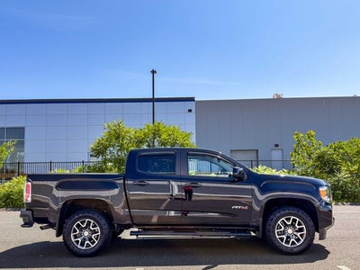 2022 GMC Canyon AT4 w/Cloth