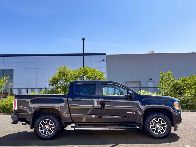 2022 GMC Canyon AT4 w/Cloth