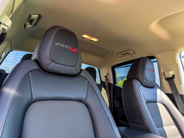 2022 GMC Canyon AT4 w/Cloth