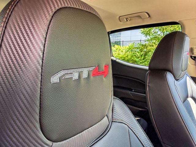 2022 GMC Canyon AT4 w/Cloth