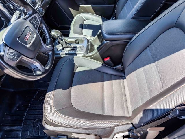 2022 GMC Canyon AT4 w/Cloth