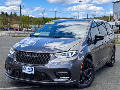 2023 Chrysler Pacifica Hybrid Limited