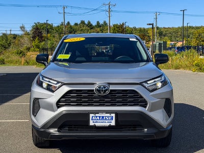 2025 Toyota RAV4 LE