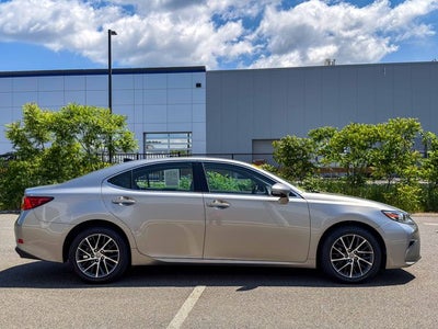 2016 Lexus ES 350
