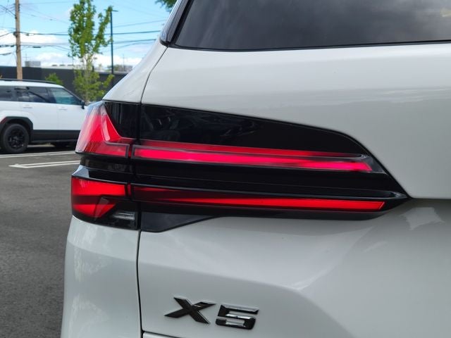 2026 BMW X5 xDrive40i Premium Package