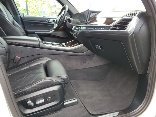 2026 BMW X5 xDrive40i Premium Package