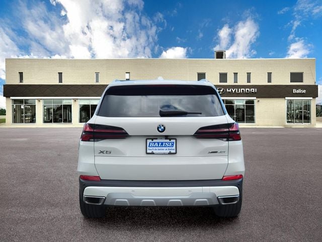 2026 BMW X5 xDrive40i Premium Package