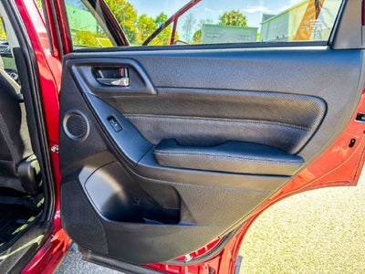 2017 Subaru Forester 2.5i Touring